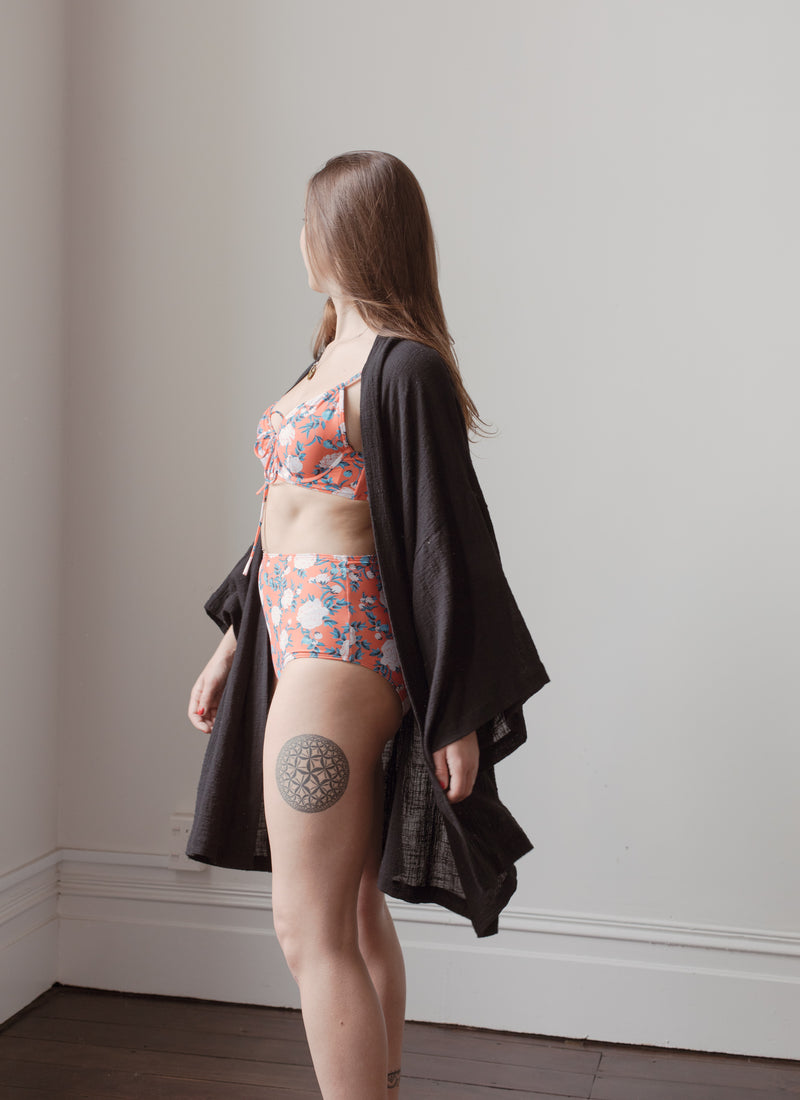 Metros Balconette Top